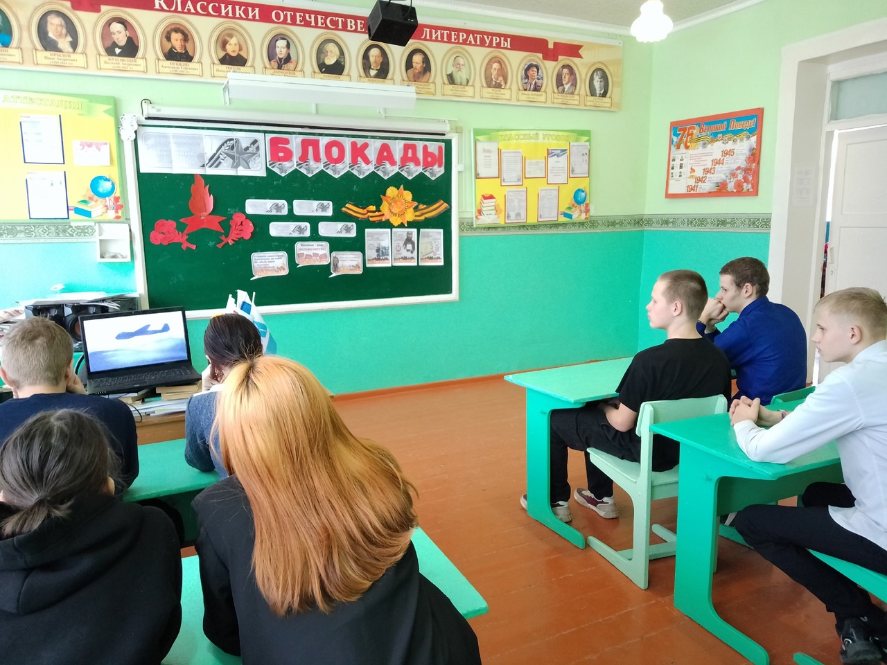 Фильм о блокаде Ленинграда.